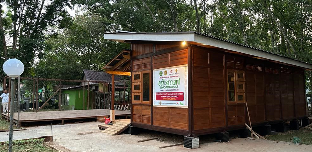 CSR Rumah Kayu Ecoscmart